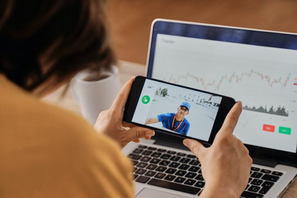 How to Save Energy with Smart Home Solutions